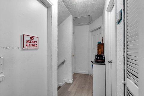 Adosado en venta en Miami Gardens, Florida, 4 dormitorios, 112.5 m2 № 2084993 - foto 12