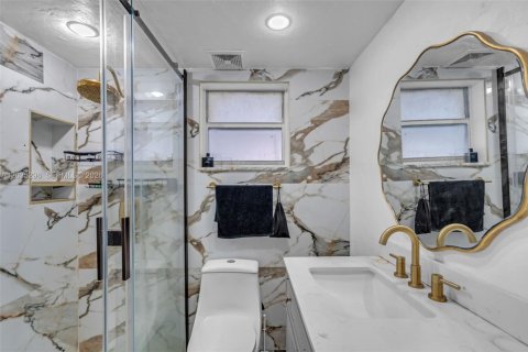 Adosado en venta en Miami Gardens, Florida, 4 dormitorios, 112.5 m2 № 2084993 - foto 19