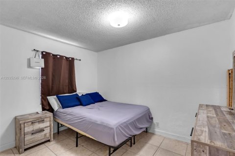Adosado en venta en Miami Gardens, Florida, 4 dormitorios, 112.5 m2 № 2084993 - foto 13