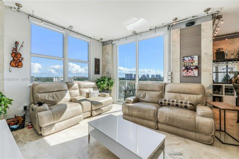 Copropriété à vendre à Miami, Floride: 2 chambres, 119.38 m2 № 1988117 - photo 7