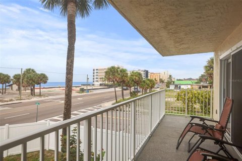 Condominio en venta en Madeira Beach, Florida, 2 dormitorios, 106.84 m2 № 1913233 - foto 5