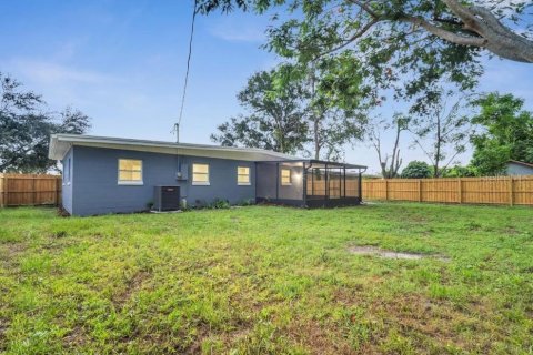 House in Orlando, Florida 3 bedrooms, 123.1 sq.m. № 2208850 - photo 19
