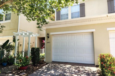 Townhouse in Orlando, Florida 3 bedrooms, 134.99 sq.m. № 1720166 - photo 1