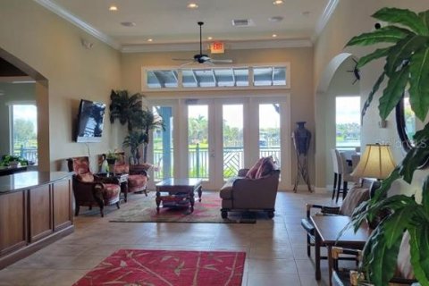House in Bradenton, Florida 2 bedrooms, 160.81 sq.m. № 2230319 - photo 25