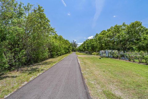 Terreno en venta en Vero Beach, Florida № 1146028 - foto 1