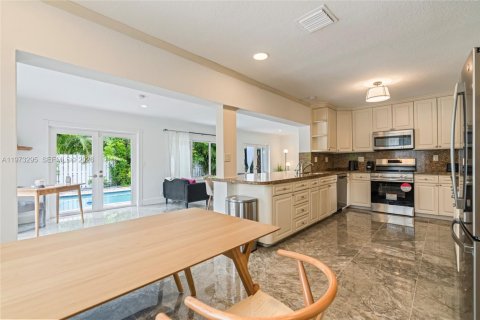 Villa ou maison à vendre à Fort Lauderdale, Floride: 3 chambres, 142.51 m2 № 2033888 - photo 7