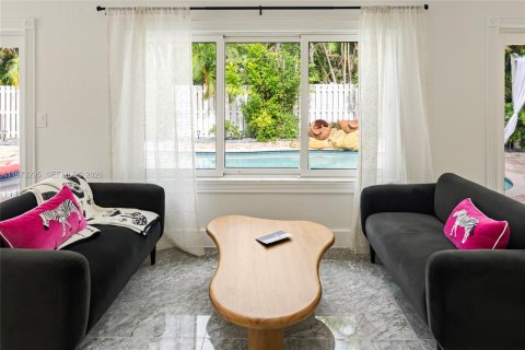Villa ou maison à vendre à Fort Lauderdale, Floride: 3 chambres, 142.51 m2 № 2033888 - photo 13