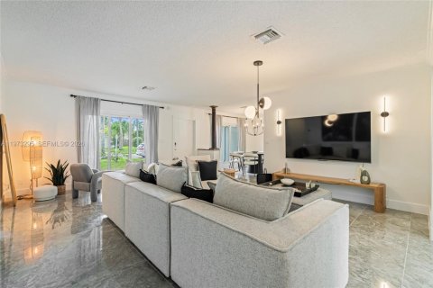 Villa ou maison à vendre à Fort Lauderdale, Floride: 3 chambres, 142.51 m2 № 2033888 - photo 27