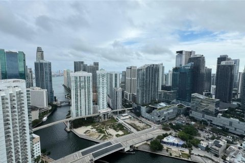 Condo in Miami, Florida, 3 bedrooms  № 1865511 - photo 5