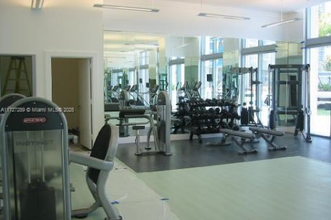 Condo in Miami, Florida, 3 bedrooms  № 1865511 - photo 12