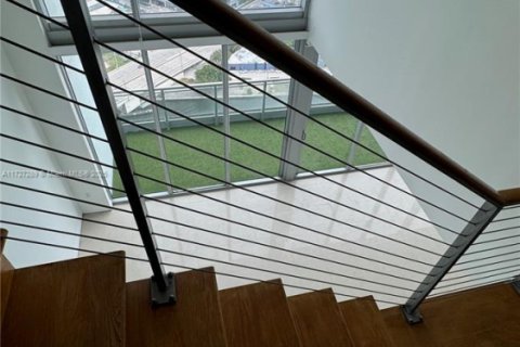 Condo in Miami, Florida, 3 bedrooms  № 1865511 - photo 24