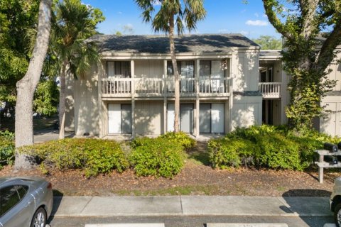 Condo in Sarasota, Florida, 2 bedrooms № 2240002