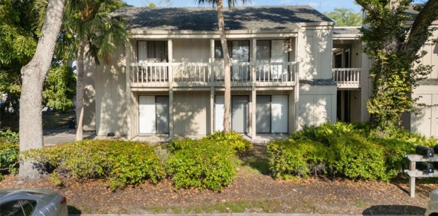 Condo in Sarasota, Florida, 2 bedrooms  № 2240002