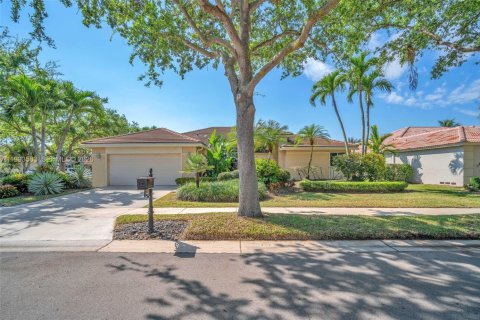 Casa en venta en Weston, Florida, 4 dormitorios, 246.38 m2 № 2063016 - foto 2