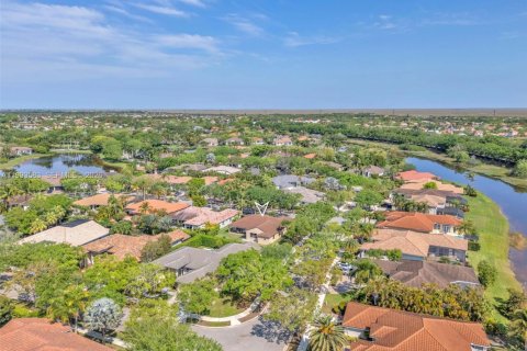 Casa en venta en Weston, Florida, 4 dormitorios, 246.38 m2 № 2063016 - foto 30