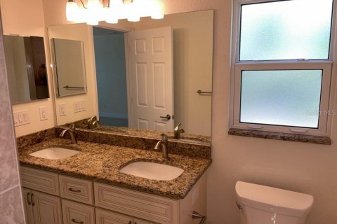 Villa ou maison à louer à North Port, Floride: 3 chambres, 132.57 m2 № 2406483 - photo 10