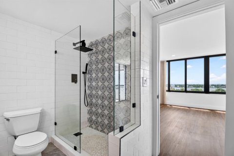 Condo in South Palm Beach, Florida, 1 bedroom № 2246097 - photo 26