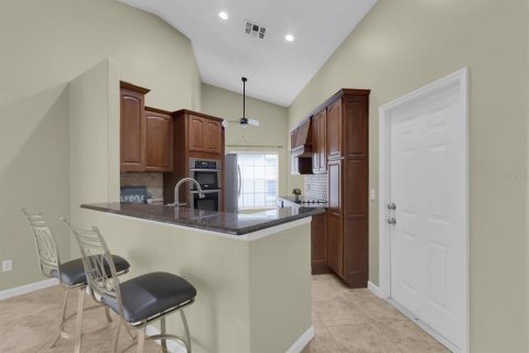 House in Kissimmee, Florida 3 bedrooms, 111.95 sq.m. № 1657736 - photo 28