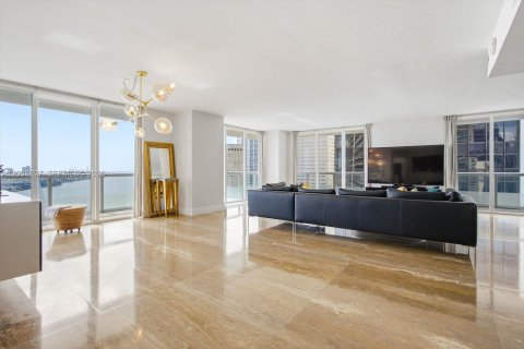 Купить кондоминиум в Майами, Флорида 4 спальни, 284.19м2, № 2086065 - фото 2