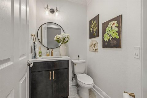 Adosado en venta en Tampa, Florida, 3 dormitorios, 200.2 m2 № 2096148 - foto 11