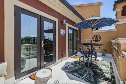 Adosado en venta en Tampa, Florida, 3 dormitorios, 200.2 m2 № 2096148 - foto 27