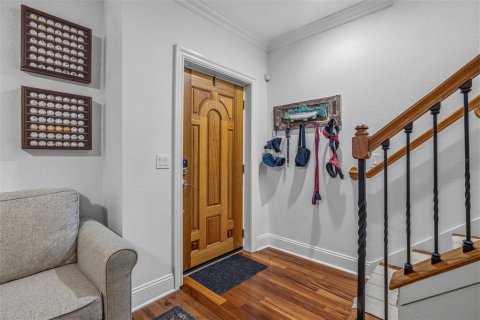 Adosado en venta en Tampa, Florida, 3 dormitorios, 200.2 m2 № 2096148 - foto 4