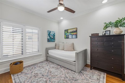 Adosado en venta en Tampa, Florida, 3 dormitorios, 200.2 m2 № 2096148 - foto 18