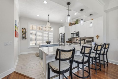 Adosado en venta en Tampa, Florida, 3 dormitorios, 200.2 m2 № 2096148 - foto 6