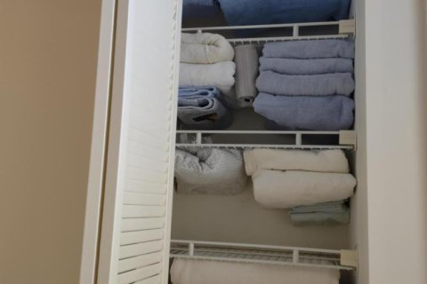 Condo in Hutchinson Island South, Florida, 2 bedrooms  № 2377390 - photo 20