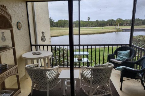 Condo in Hutchinson Island South, Florida, 2 bedrooms  № 2377390 - photo 14