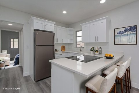 Apartamento en alquiler en Treasure Island, Florida, 1 dormitorio, 54.35 m2 № 1819433 - foto 14