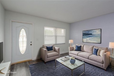 Apartamento en alquiler en Treasure Island, Florida, 1 dormitorio, 54.35 m2 № 1819433 - foto 13