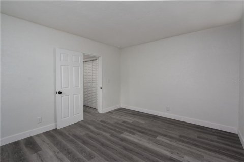 Apartamento en alquiler en Treasure Island, Florida, 1 dormitorio, 54.35 m2 № 1819433 - foto 10