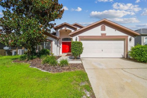 House in Valrico, Florida 3 bedrooms, 171.59 sq.m. № 1904032 - photo 1
