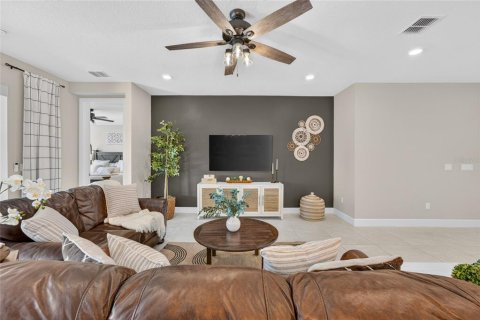 Casa en venta en Montverde, Florida, 4 dormitorios, 312.34 m2 № 2428953 - foto 11