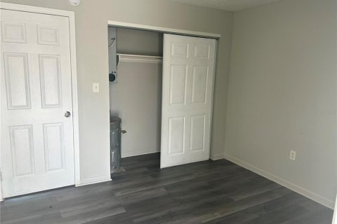 Villa ou maison à louer à Pinellas Park, Floride: 2 chambres, 71.16 m2 № 1849424 - photo 10