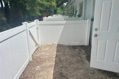 Villa ou maison à louer à Pinellas Park, Floride: 2 chambres, 71.16 m2 № 1849424 - photo 12