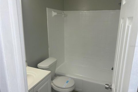 Villa ou maison à louer à Pinellas Park, Floride: 2 chambres, 71.16 m2 № 1849424 - photo 9