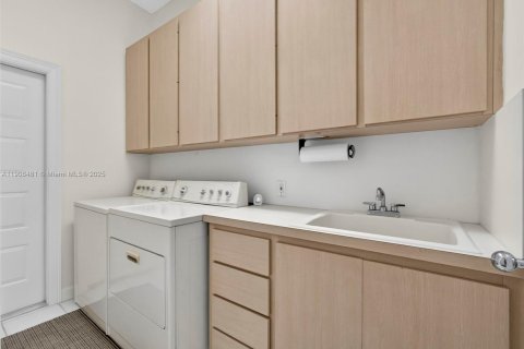 Casa en venta en Palm Beach Gardens, Florida, 3 dormitorios, 188.03 m2 № 1957084 - foto 23