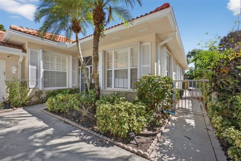 Casa en venta en Palm Beach Gardens, Florida, 3 dormitorios, 188.03 m2 № 1957084 - foto 7