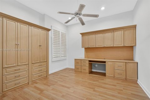 Casa en venta en Palm Beach Gardens, Florida, 3 dormitorios, 188.03 m2 № 1957084 - foto 19