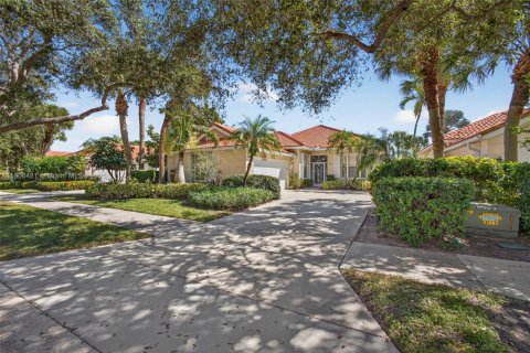 Casa en venta en Palm Beach Gardens, Florida, 3 dormitorios, 188.03 m2 № 1957084 - foto 1