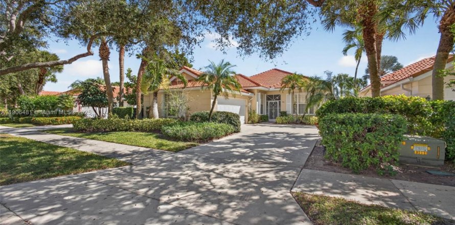 Casa en Palm Beach Gardens, Florida 3 dormitorios, 188.03 m2 № 1957084