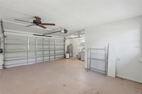 House in Saint Petersburg, Florida 3 bedrooms, 152.45 sq.m. № 2151030 - photo 26
