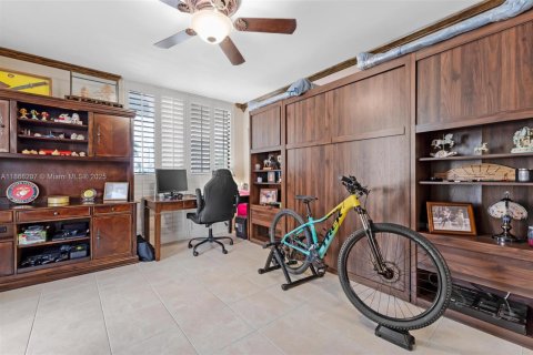 Condominio en venta en Hollywood, Florida, 2 dormitorios, 119.57 m2 № 1958014 - foto 18