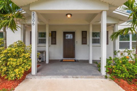 Propiedad comercial en venta en Largo, Florida, 173.73 m2 № 1823220 - foto 5