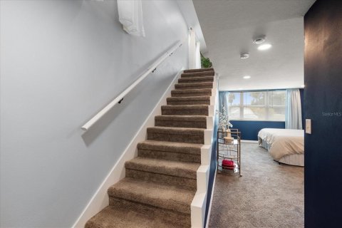Propiedad comercial en venta en Largo, Florida, 173.73 m2 № 1823220 - foto 17