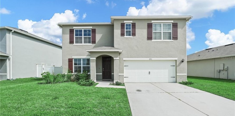 House in Lakeland, Florida 5 bedrooms, 250.46 sq.m. № 1811070