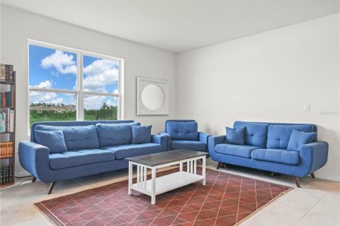 House in Lakeland, Florida 5 bedrooms, 250.46 sq.m. № 1811070 - photo 7