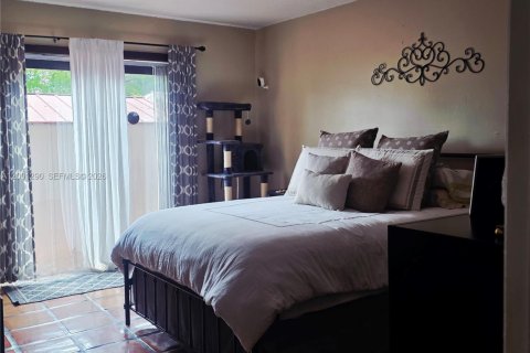 Touwnhouse à vendre à Davie, Floride: 2 chambres, 110.37 m2 № 2091110 - photo 6